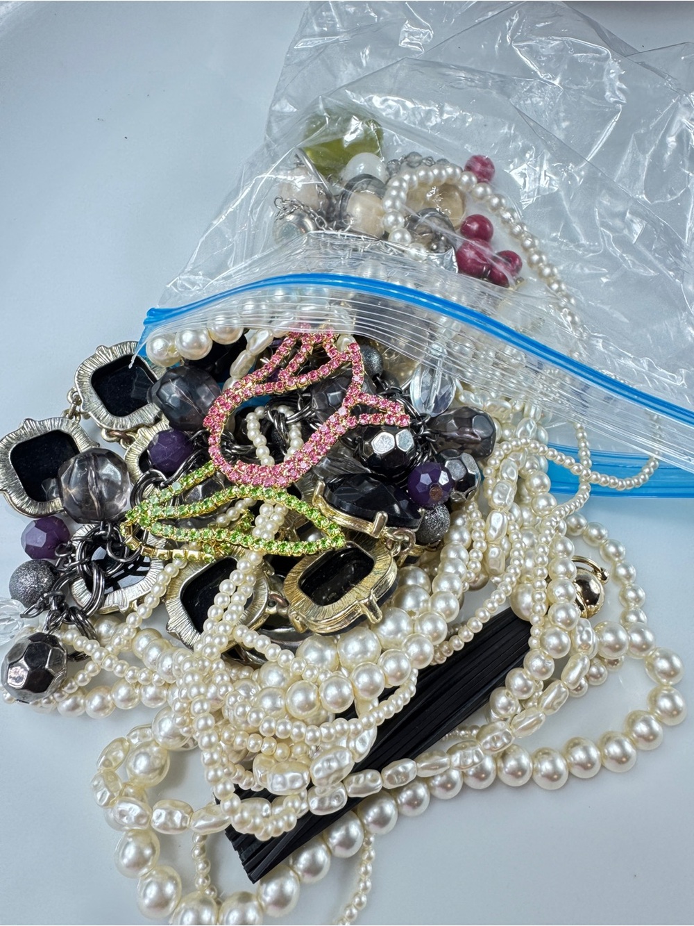 1/2 Pound Mixed Pearl and Beads Lot with Rhinestone Accents 1/2 pound